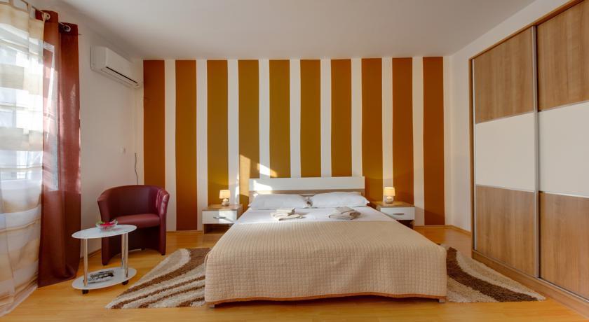 Apartment Nikolina マリ・ロシニュ 部屋 写真